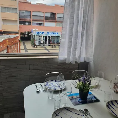 Appt Centre Port - Place Saint Clair Renove En 2022 *
